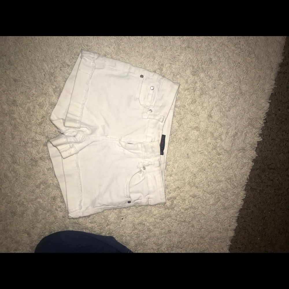 white jean shorts